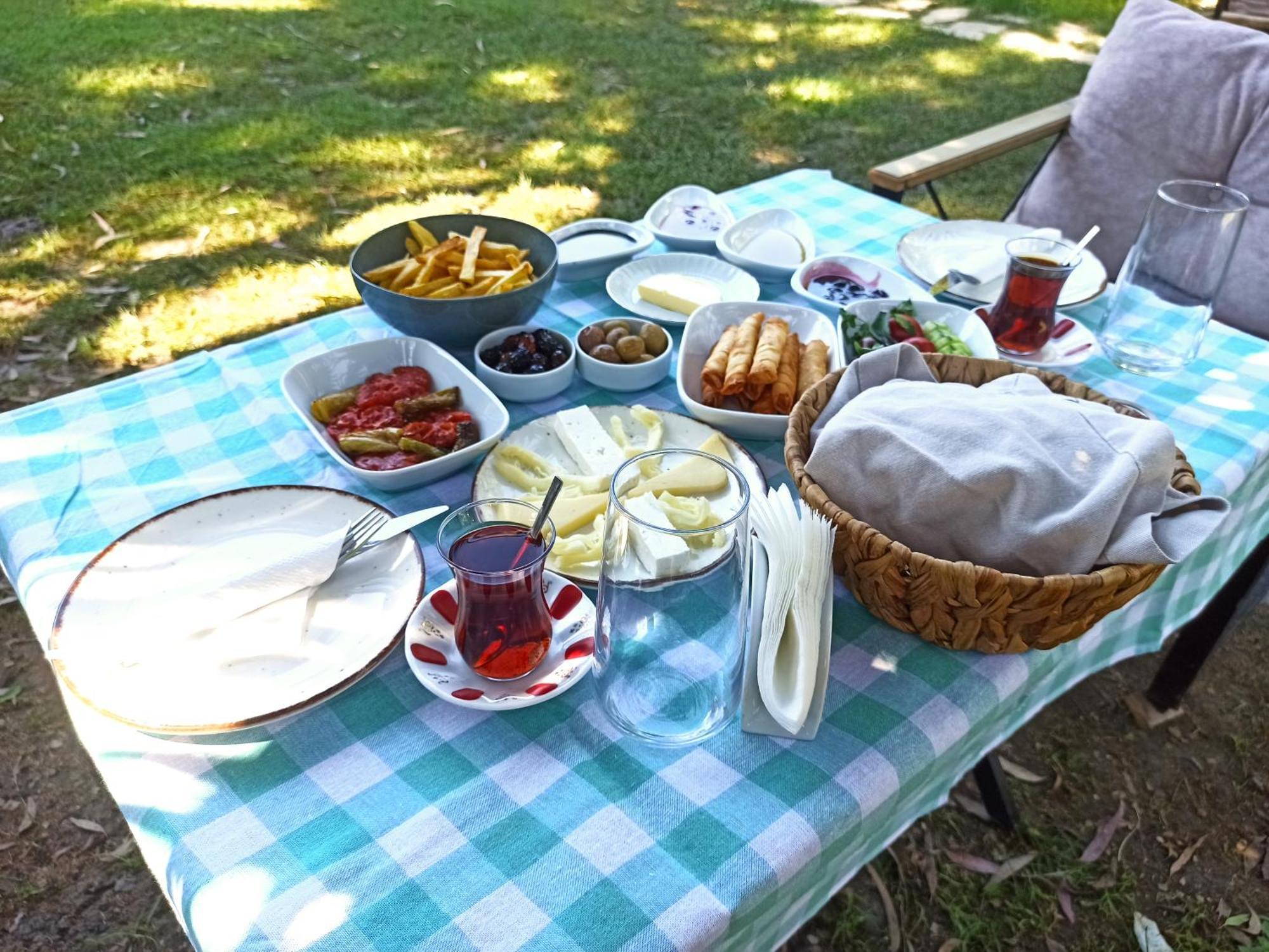 Daidala Life Bed and Breakfast Göcek Eksteriør billede